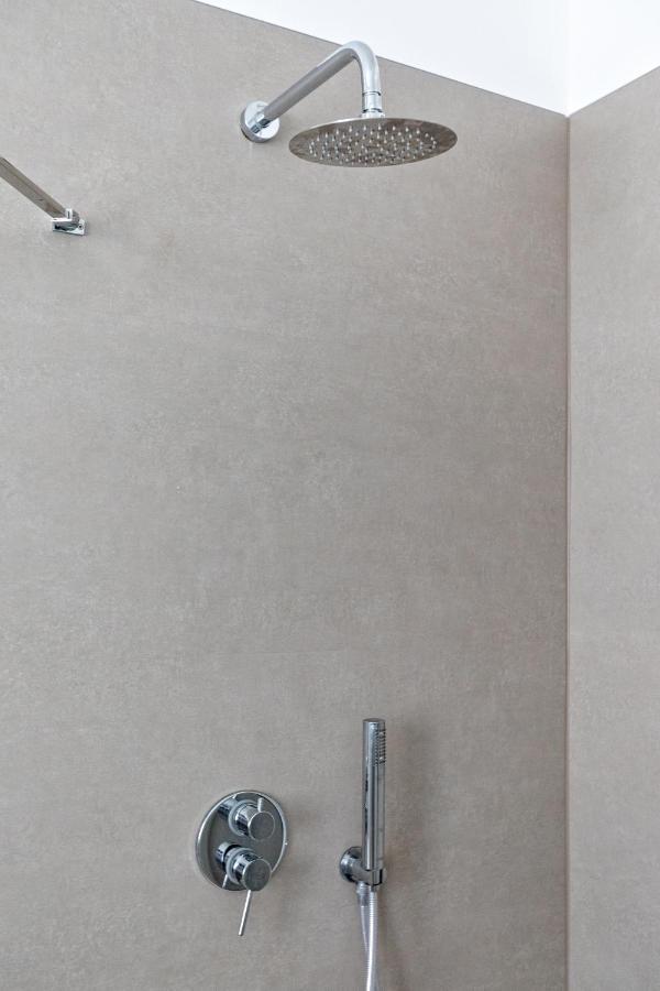 ドモドッソラCasa Ameliaアパートメント エクステリア 写真
