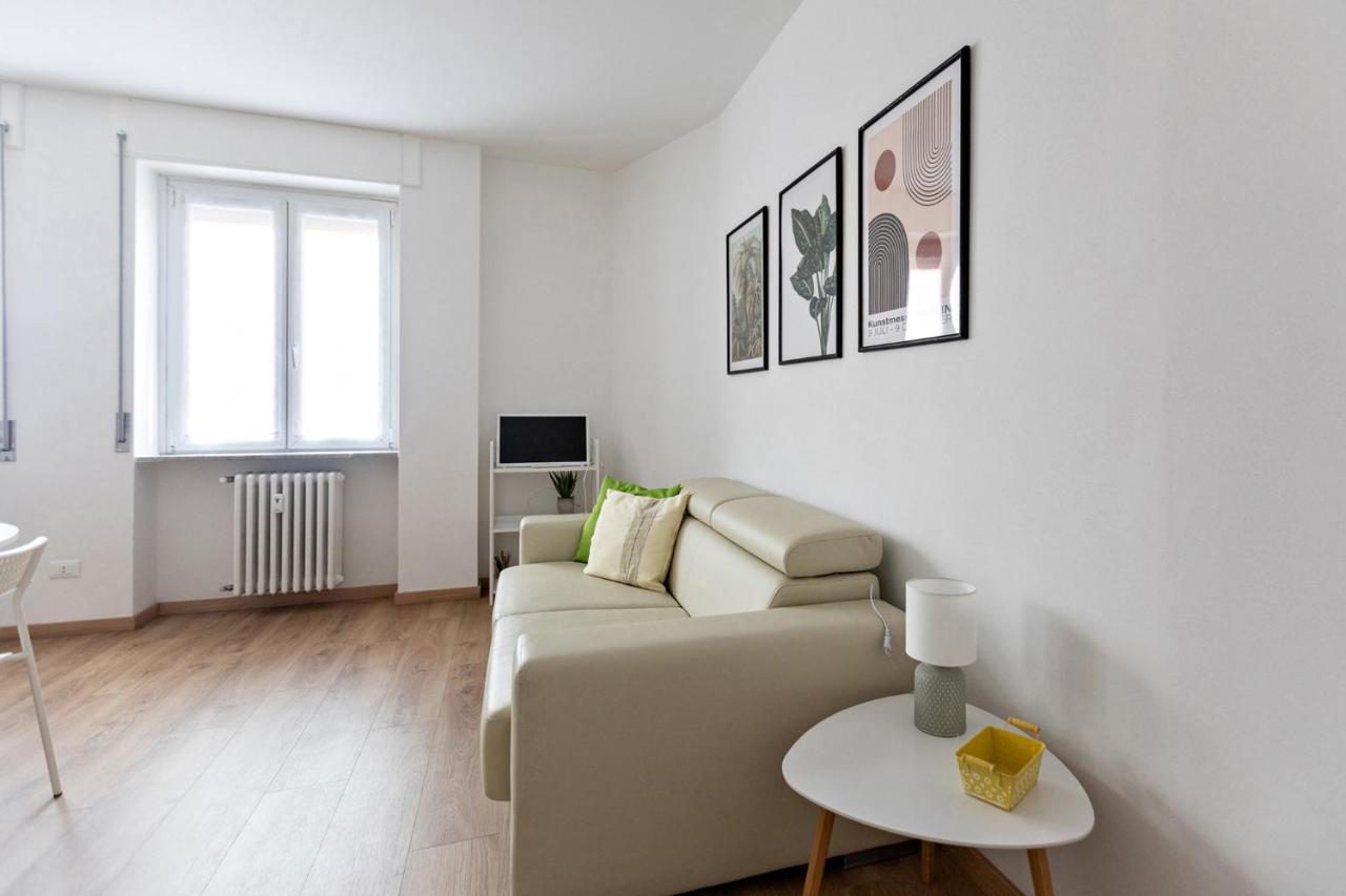 ドモドッソラCasa Ameliaアパートメント エクステリア 写真